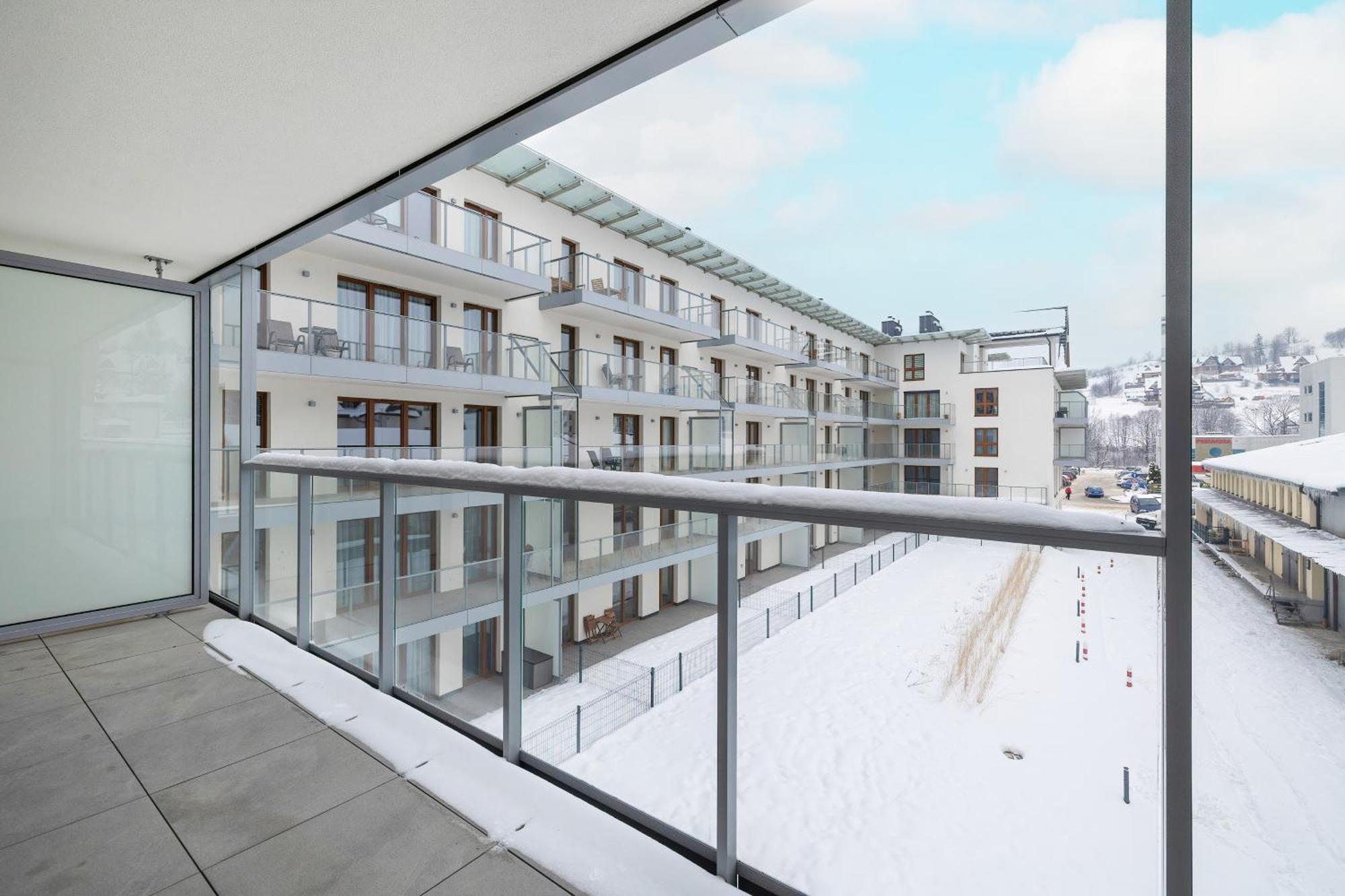 Apartment In The Centre Of Zakopane Szymony By Noclegi Renters, Zakopane